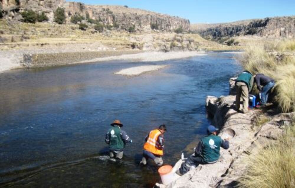 Arequipa: Denuncian mineras en Caylloma por impactos ambientales en operación